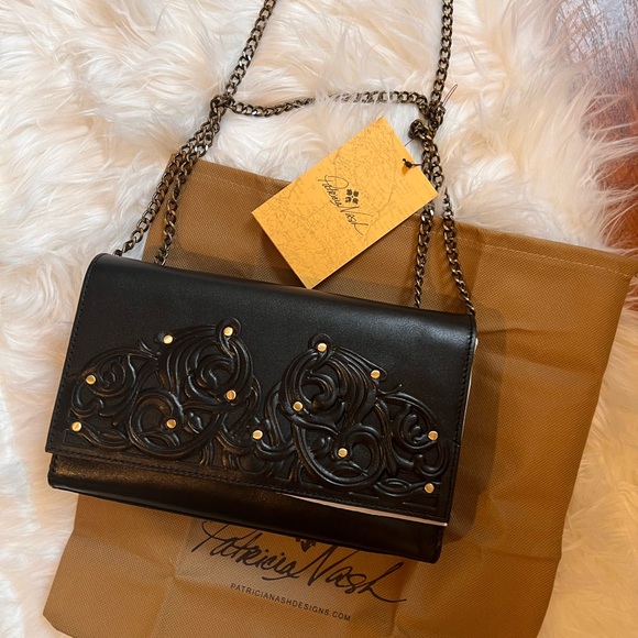 NWT Patricia Nash the perfect leather clutch on chain - Picture 10 of 11